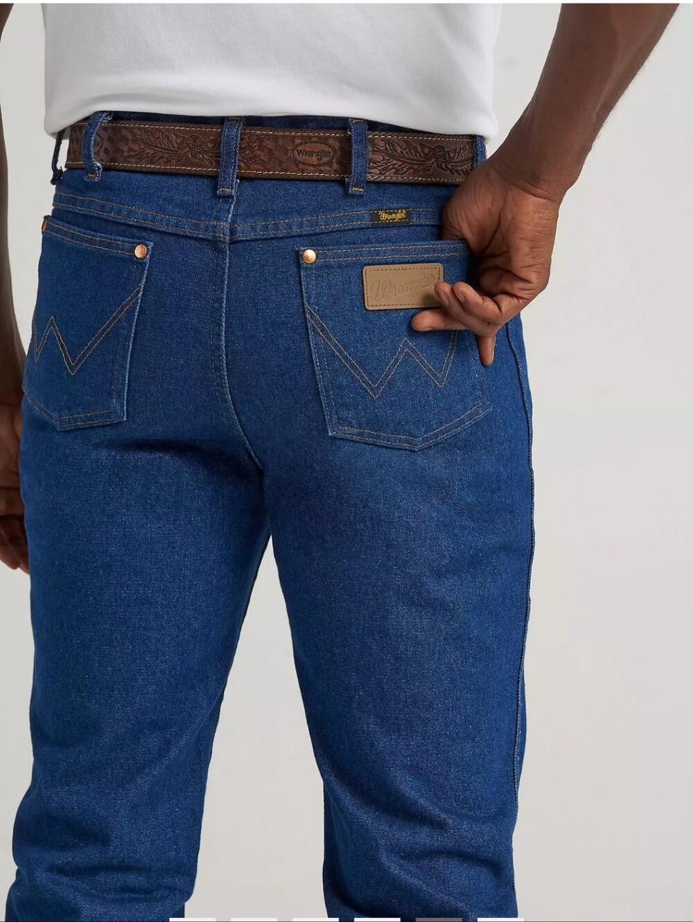 Wrangler® Cowboy Cut® Slim Fit Jeans 34x32 - Picture 5 of 9